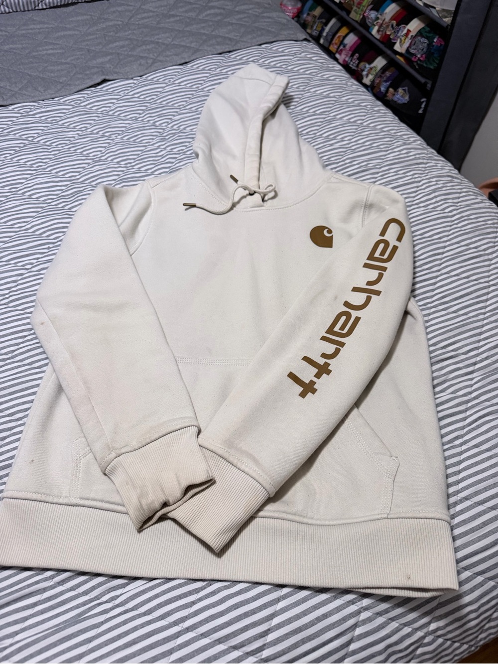Carhartt Men’s Cream Hoodie with Brown Logo Sleeves